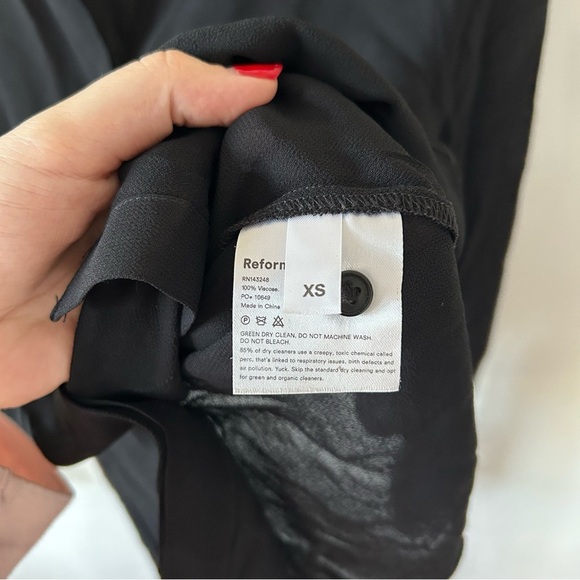 Reformation Violet Button Down Top in Black Size XS NWOT - Picture 4 of 5